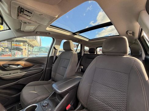Used 2018 GMC Terrain SLE w/ Infotainment Package I AWD/4WD image 15