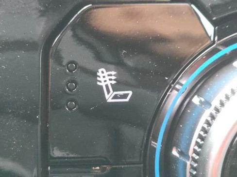 New 2026 GMC Sierra 1500 SLE image 34