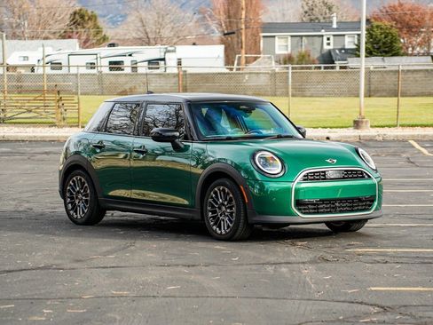 Certified 2025 MINI Cooper 4-Door Hardtop image 3