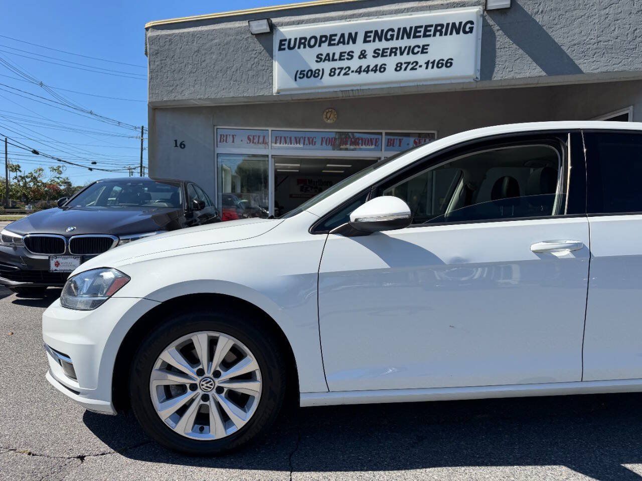 Used 2018 Volkswagen Golf SE FWD image 10
