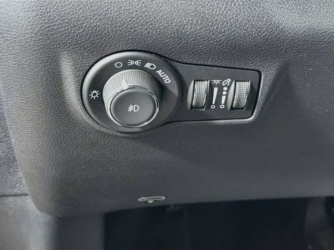 Used 2024 Jeep Compass Limited AWD/4WD image 10