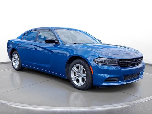 Used 2023 Dodge Charger SXT RWD image 1