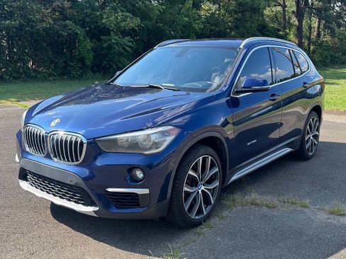 Used 2017 BMW X1 sDrive28i FWD image 4