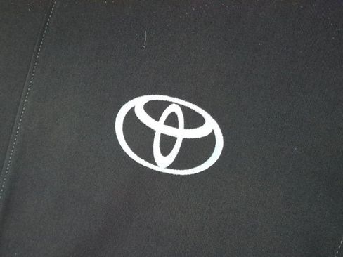 Used 2024 Toyota Corolla LE w/ LE Convenience Package FWD image 10