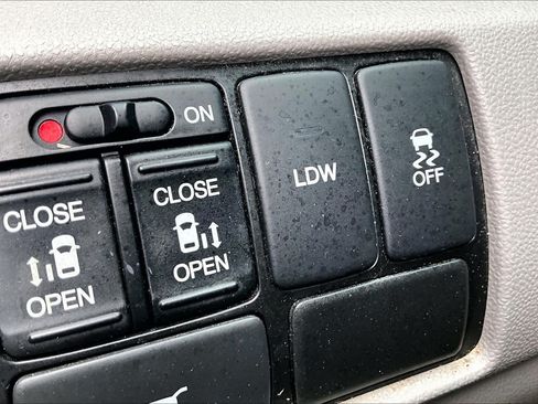Used 2016 Honda Odyssey EX-L image 34