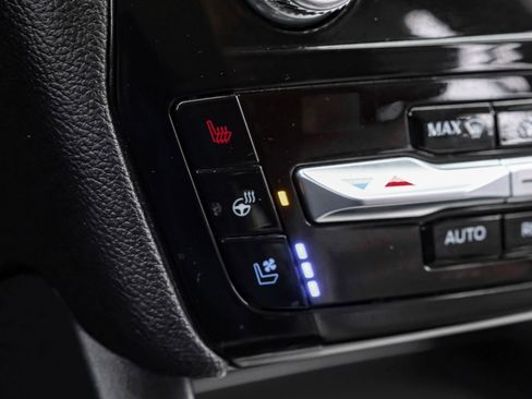 Used 2021 Ford Explorer Limited w/ Equipment Group 301A image 27