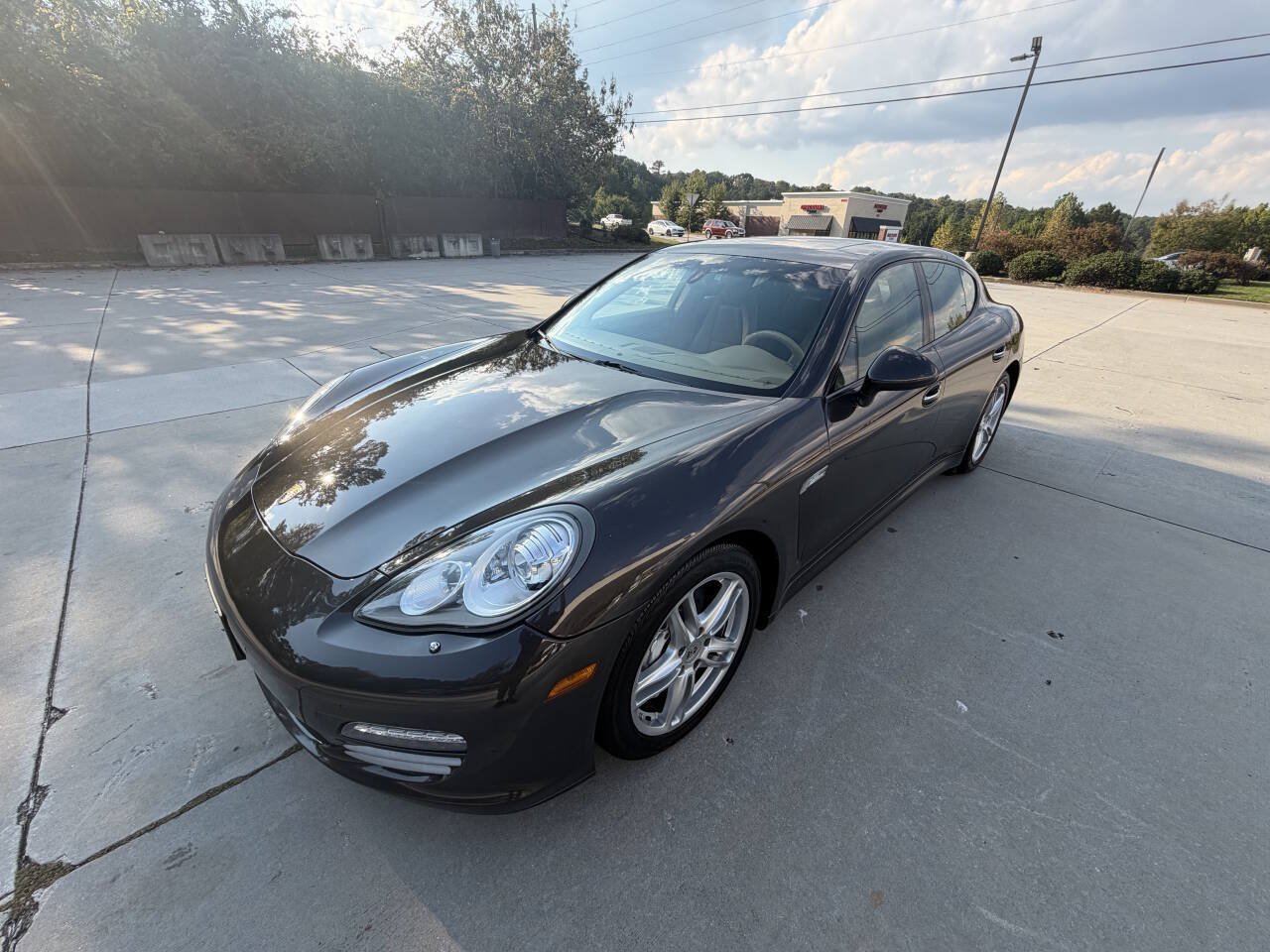Used 2012 Porsche Panamera 4 AWD/4WD image 28