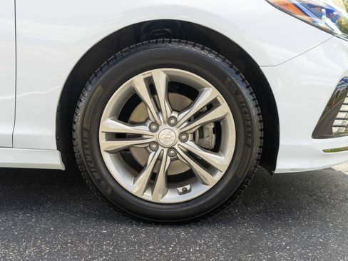 Used 2019 Hyundai Sonata SEL FWD image 10