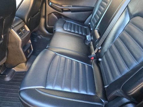 Used 2017 Ford Edge SEL w/ Equipment Group 201A image 22