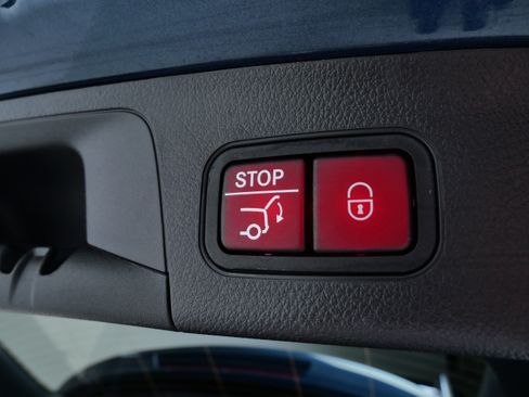 Certified 2023 Mercedes-Benz GLA 250 4MATIC image 8