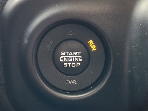 Used 2022 Jeep Gladiator Rubicon w/ LED Lighting Group image 21