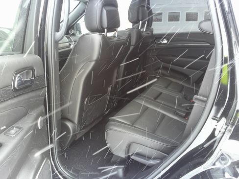 Used 2021 Jeep Grand Cherokee High Altitude image 20