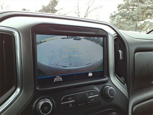 Used 2022 Chevrolet Silverado 2500 LT w/ Convenience Package image 18