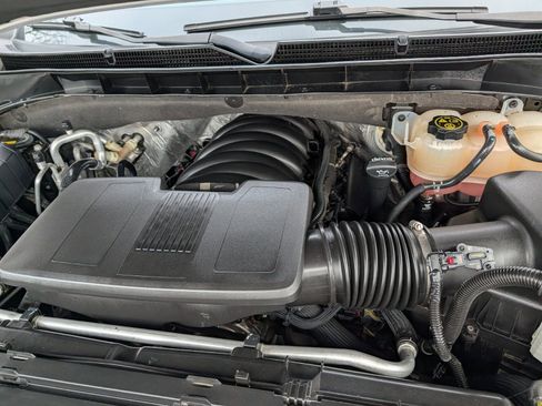 Used 2023 GMC Yukon AT4 w/ AT4 Premium Package image 39