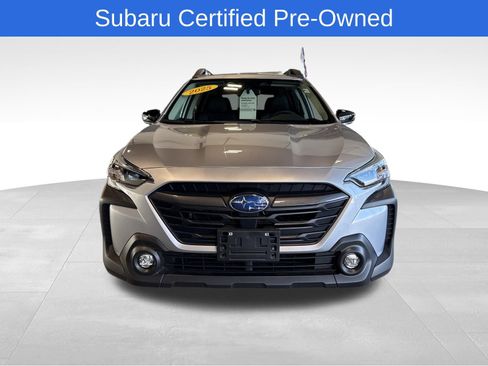 Certified 2025 Subaru Outback Premium image 3