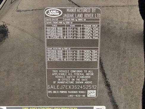 Certified 2025 Land Rover Defender 110 S AWD/4WD image 26