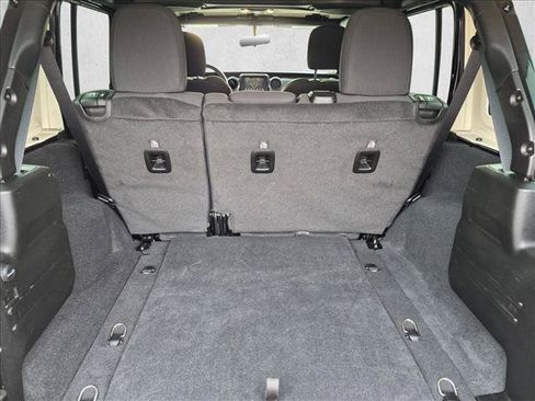 Used 2023 Jeep Wrangler Unlimited Sport AWD/4WD image 20