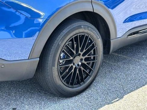 Used 2020 Ford Explorer ST w/ Premium Technology Package image 4