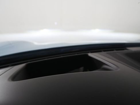 Used 2022 Porsche Taycan image 26