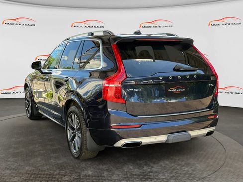 Used 2017 Volvo XC90 T6 Momentum w/ Vision Package AWD/4WD image 8