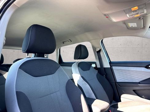 Used 2024 Volkswagen Taos S image 7