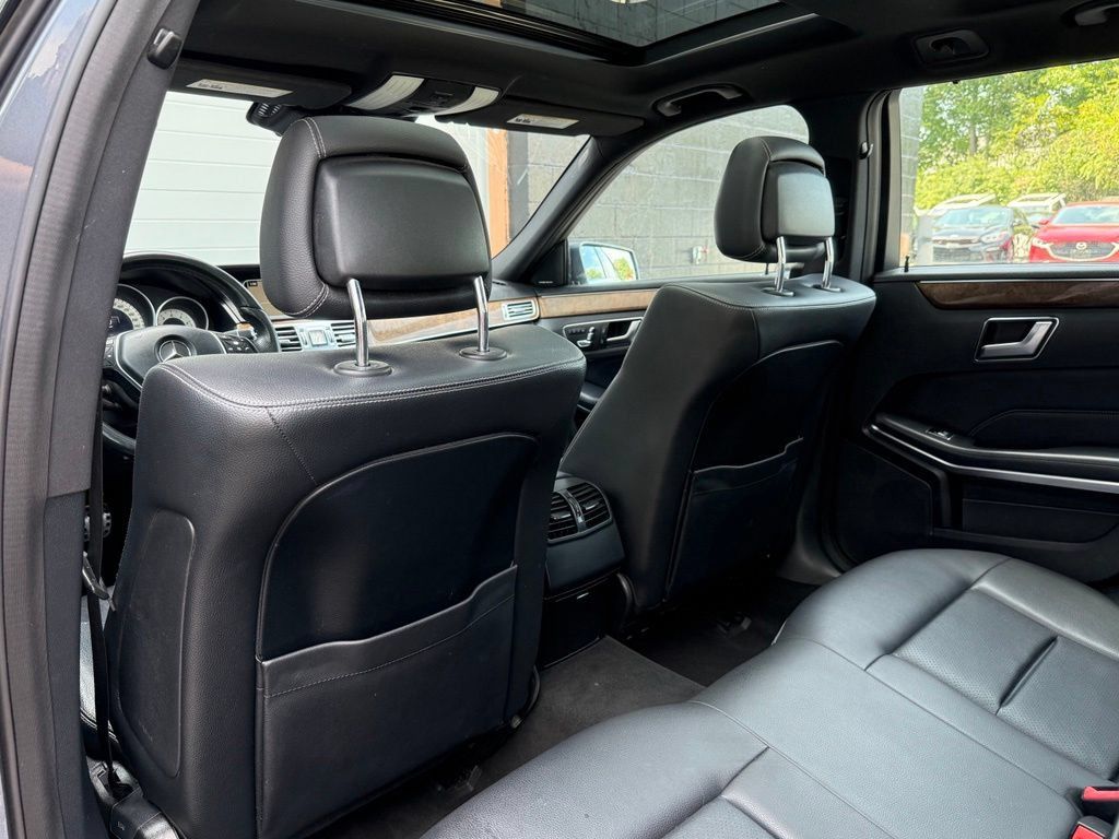 Used 2016 Mercedes-Benz E 350 4MATIC Wagon image 17