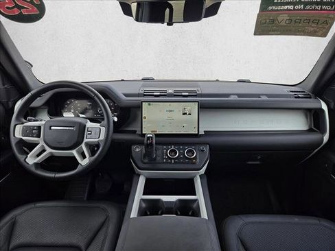 Certified 2025 Land Rover Defender 110 S AWD/4WD image 19