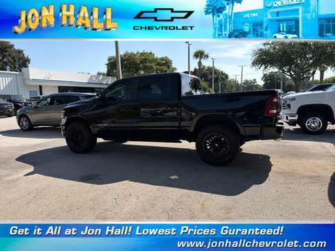 Used 2022 RAM 1500 Laramie w/ Sport Appearance Package AWD/4WD image 5