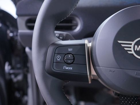 Used 2025 MINI Cooper S image 15