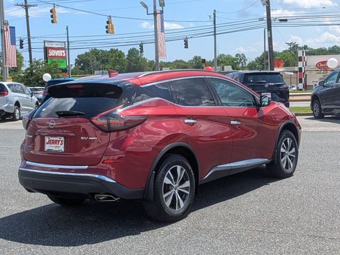 Used 2024 Nissan Murano SV AWD/4WD image 9