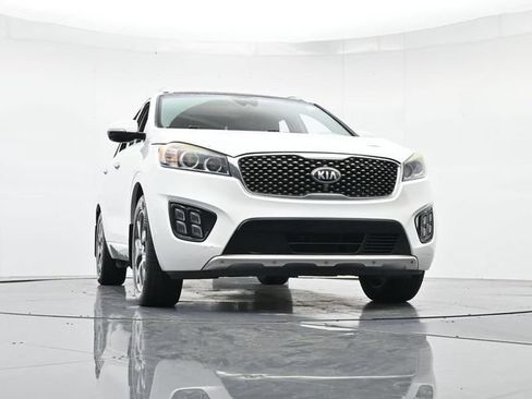 Used 2016 Kia Sorento SX w/ SXL Technology Package AWD/4WD image 37