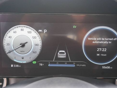 Used 2023 Hyundai Elantra Limited FWD image 22