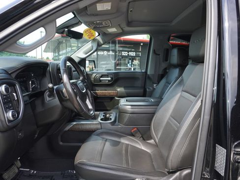 Used 2019 GMC Sierra 1500 Denali w/ Denali Ultimate Package AWD/4WD image 24