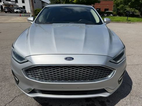 Used 2019 Ford Fusion Titanium FWD image 8