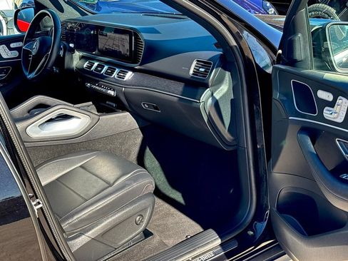 Used 2025 Mercedes-Benz GLE 450 4MATIC image 29