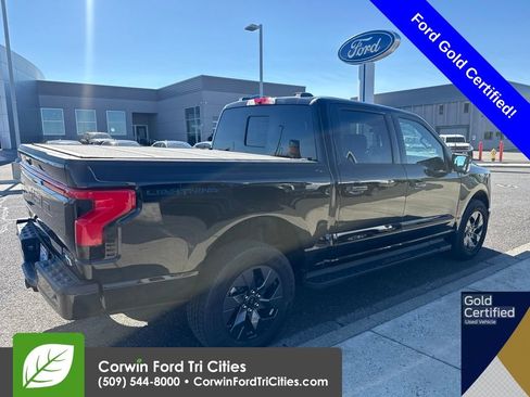 Used 2025 Ford F150 Lightning Lariat AWD/4WD image 7