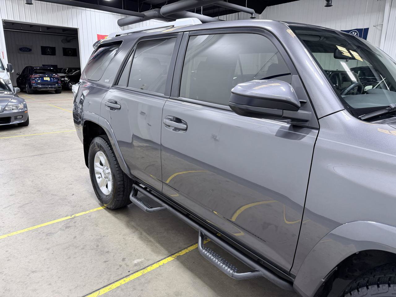 Used 2017 Toyota 4Runner SR5 RWD image 20