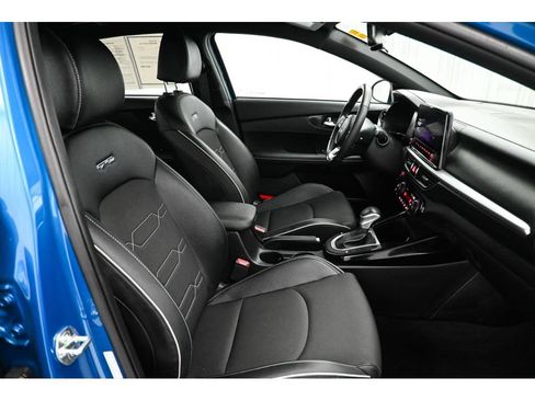 Certified 2023 Kia Forte GT-Line FWD image 17