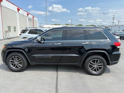Used 2017 Jeep Grand Cherokee Limited AWD/4WD image 7