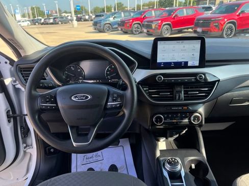 Used 2022 Ford Escape SE AWD/4WD image 18