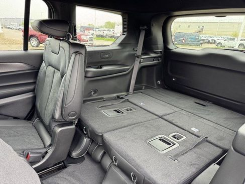 New 2025 Jeep Grand Cherokee L Altitude image 29