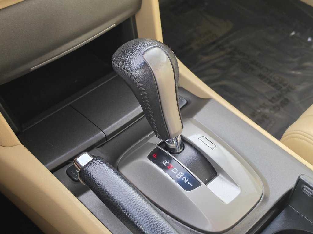 Used 2010 Honda Crosstour EX-L image 33
