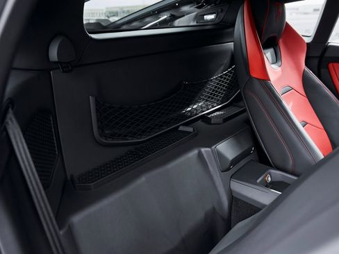 Used 2023 Lamborghini Huracan EVO image 46