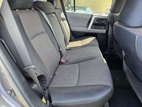 Used 2013 Toyota 4Runner SR5 image 27