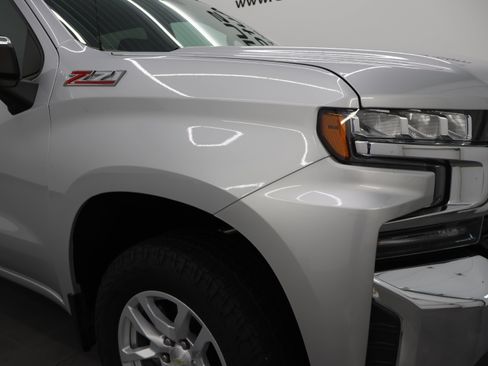 Used 2019 Chevrolet Silverado 1500 LT w/ All-Star Edition AWD/4WD image 22