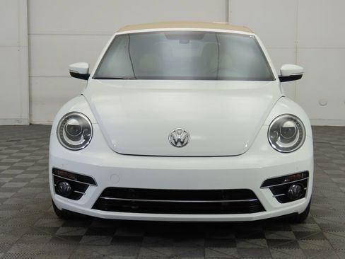 Used 2019 Volkswagen Beetle 2.0T Final Edition SEL image 10