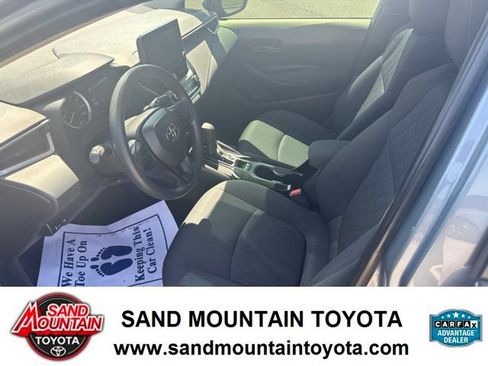 Used 2022 Toyota Corolla LE FWD image 13
