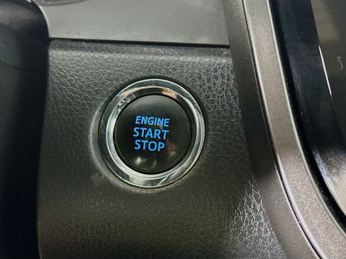 Used 2018 Toyota Camry XSE image 20