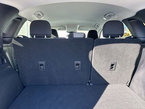 Certified 2022 Ford Escape SE w/ Cold Weather Package image 12