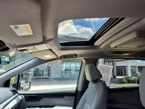 Used 2019 Honda Odyssey EX-L image 33